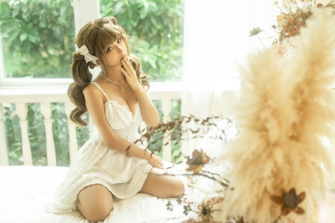 春光乍泄